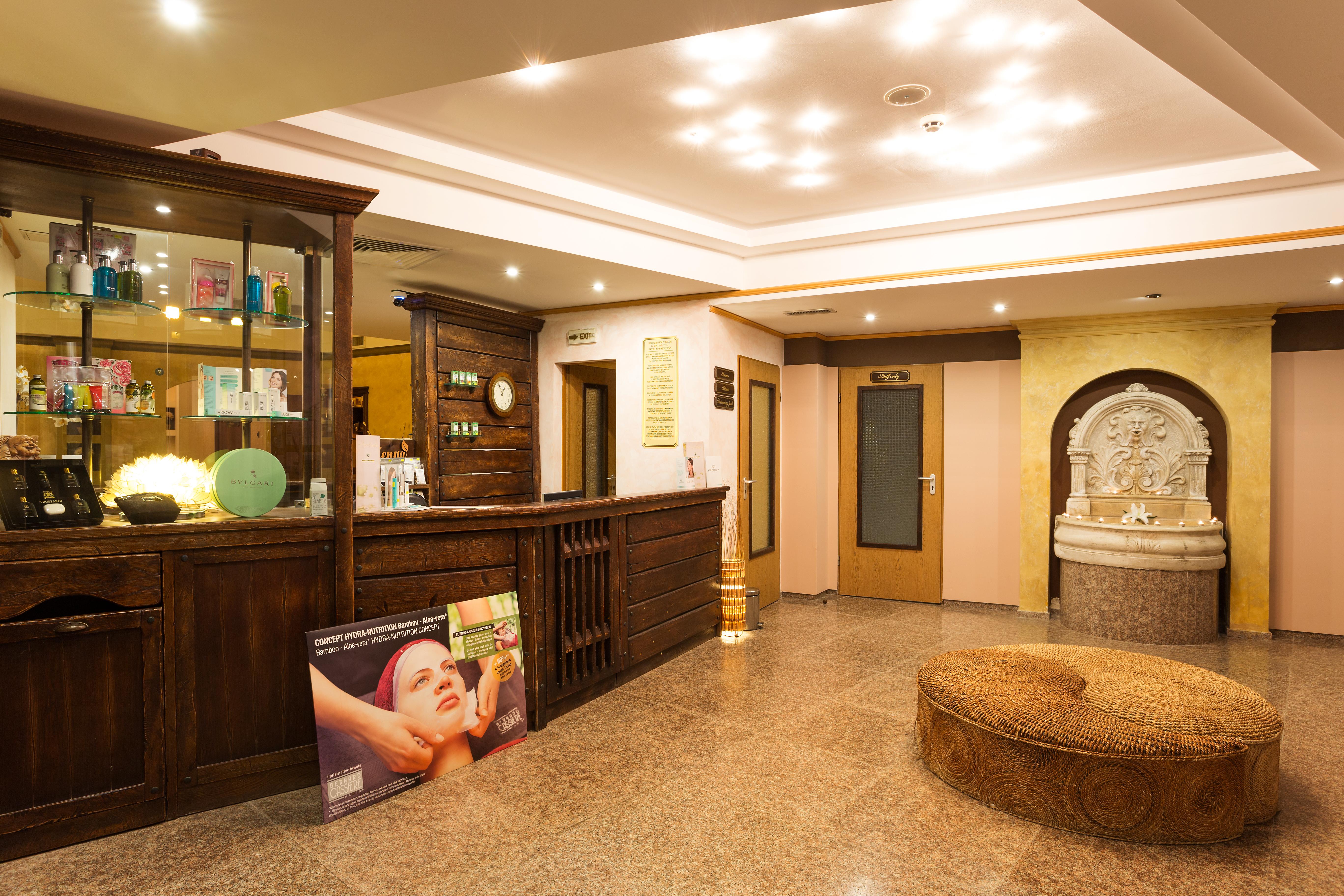 Romance Hotel And Family Suites Saints Constantine and Helena Ngoại thất bức ảnh